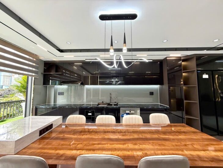 NHÀ ĐẸP – GIÁ TỐT NHÀ MỚI 100% NỘI THẤT XỊN XÒ DỌN VÀO Ở NGAY Tại Phường 8, Gò Vấp