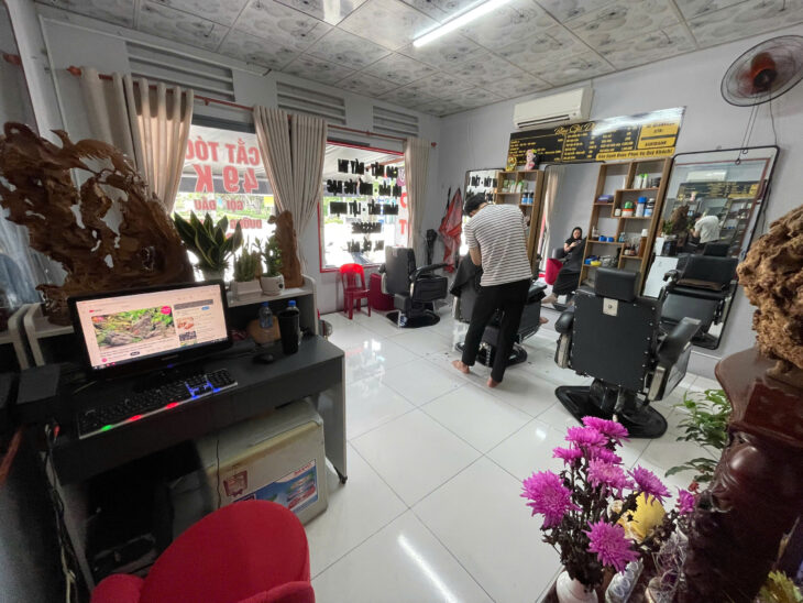 Bình Dương, HOT HOT, SANG SALON TÓC đẹp ngay trung tâm TP Thủ Dầu Một , Tel : 0763114736 ( Chính