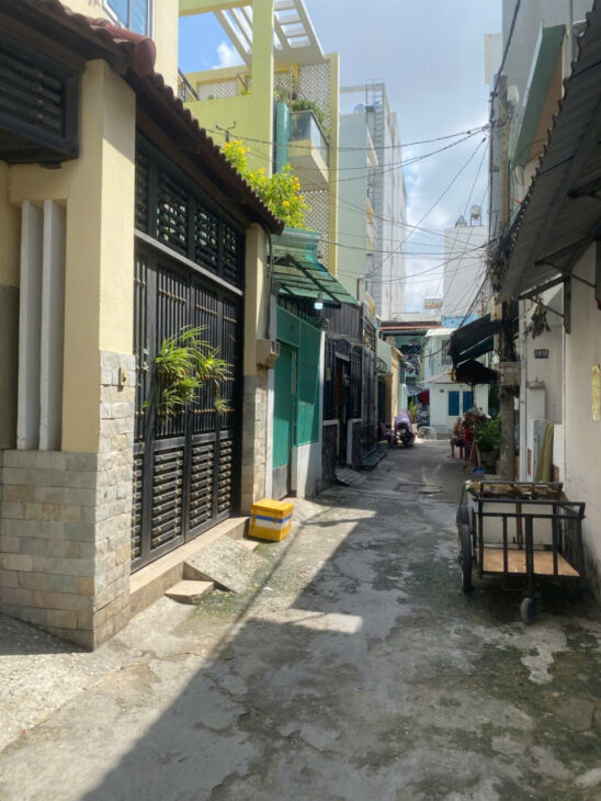 HOT, KẸT TIỀN BÁN GẤP NHÀ LƯƠNG VĂN CAN [P15, Q8] DT: 108.1M2 (7.7X 14M) 4T, 8PN,6WC CHỈ 7.25 TỶ
