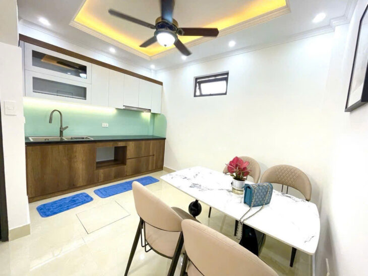 Rẻ nhất Phố Trạm – chỉ 7.4 tỷ sở hữu ngay Nhà đẹp 5 tầng 45m2
