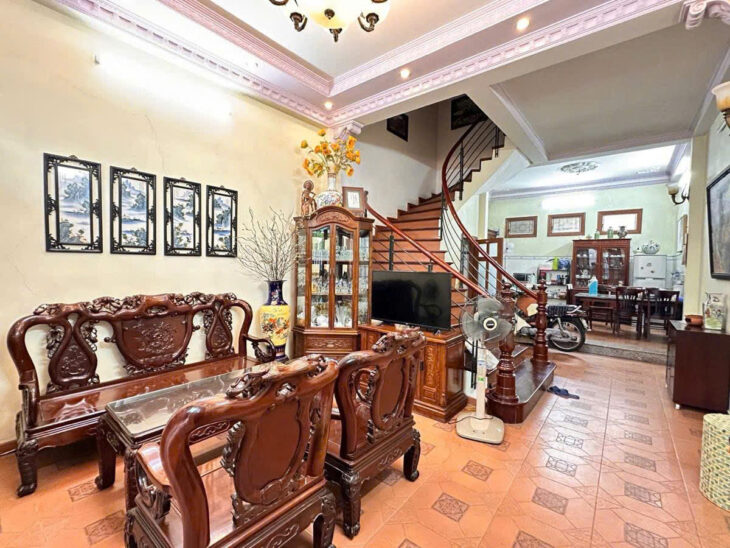 Siêu phẩm Khương Đình ngõ thông,nhiều tiện ích, kinh doanh đỉnh 62m chỉ 19 tỷ