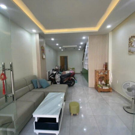 NHÀ ĐẸP, 4 TẦNG, NGUYỄN THỊ THẬP, TÂN PHÚ, QUẬN 7, DT: 4x15M, NHỈNH 8 TỶ