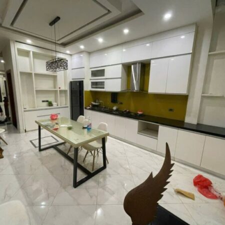 Nhỉnh 6 tỷ sở hữu ngay căn hộ 72m2 trung tâm Tây Hồ