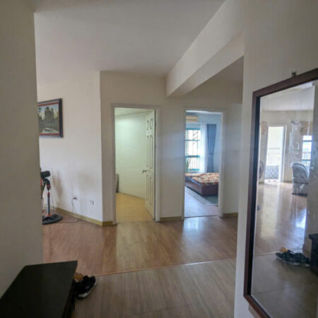 Cần bán căn 4 phòng ngủ 3WC, DT 197m2 giá cực rẻ tại khu đô thị Mỹ Đình Sông Đà