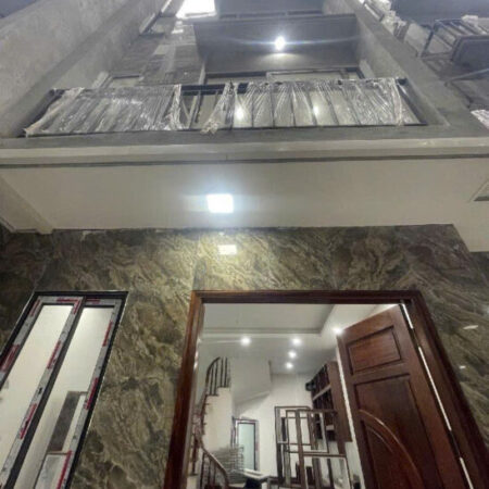 Nhà đẹp , Ngọc Thụy , 5 Tầng , cạnh trường Việt Pháp, 5ty95