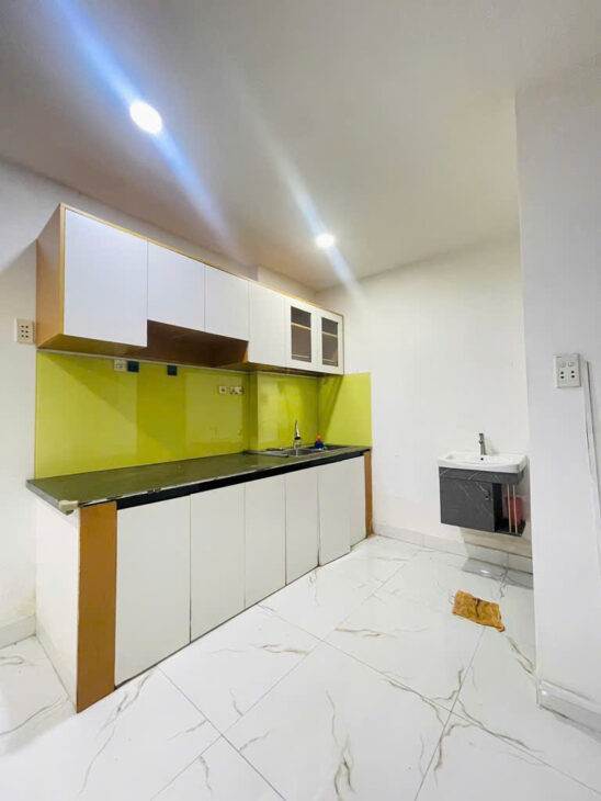 Nhà Đẹp Giá Nhỉnh 2 Tỷ – Sổ Hồng Riêng – Ngay TCH Trung Tâm Quận 12