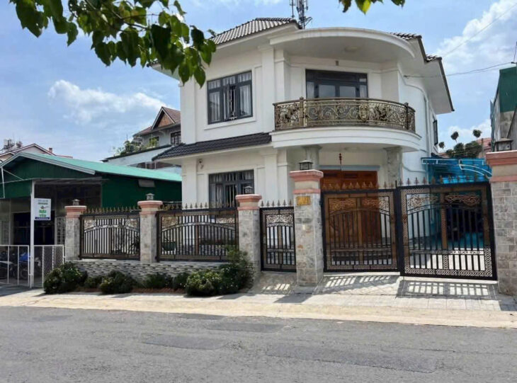 BÁN VILLA – BIỆT THỰ SÂN VƯỜN ĐƯỜNG YERSIN PHƯỜNG 9 TP ĐÀ LẠT