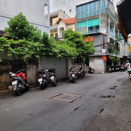 Gấp định cư mặt tiền kinh doanh Lê Văn Sỹ, p.1, Tân Bình, 3 tầng nhỉnh 7ty Gấp định cư mặt tiền kinh doanh Lê Văn Sỹ, p.1, Tân Bình, 3 tầng nhỉnh 7ty