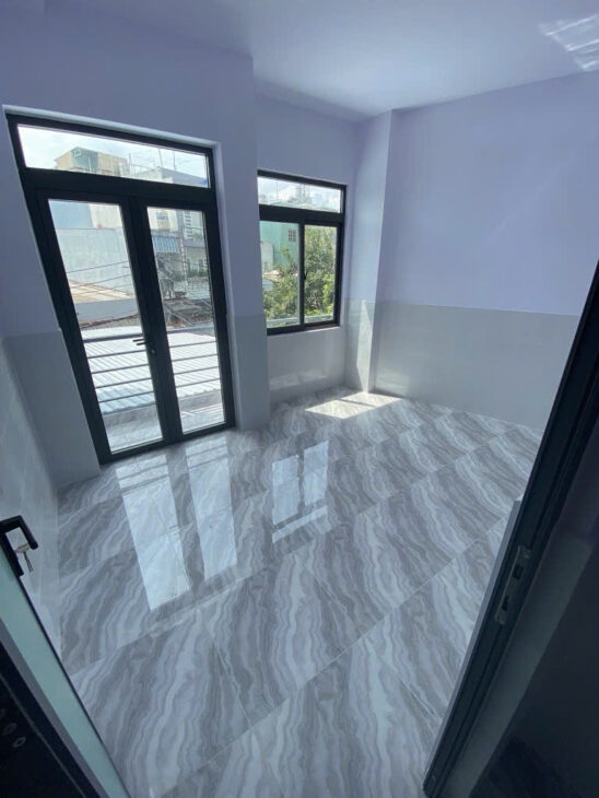 NHÀ SIÊU RẺ – XE HƠI NGỦ TRONG NHÀ – TỈNH LỘ 10 – 3 TẦNG – 112M2 ( 4.5×25M) – NHỈNH 50TR/M2