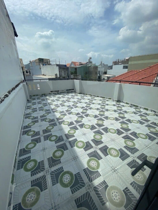 NHÀ SIÊU RẺ – XE HƠI NGỦ TRONG NHÀ – TỈNH LỘ 10 – 3 TẦNG – 112M2 ( 4.5×25M) – NHỈNH 50TR/M2