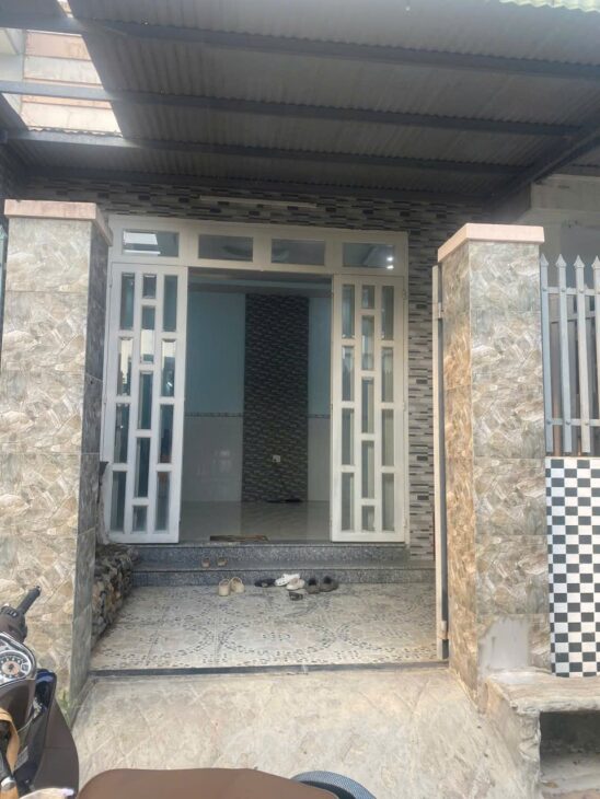 NHÀ ĐẸP – GIÁ TỐT – Cần Bán Nhà Khu Phố 10 Gần Giáo Sứ Du Sinh Phường Hố Nai, Biên Hòa, Đồng Nai.