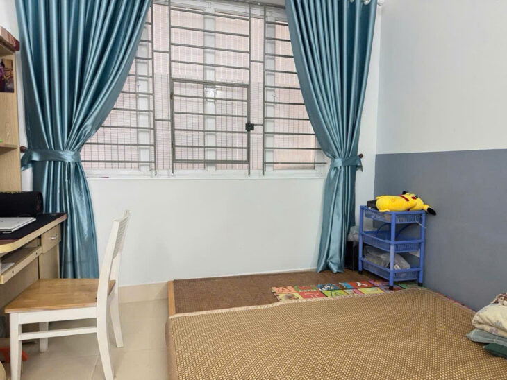 Bán nhà 34m 5T Bồ Đề, Long Biên , oto ,KD, giá 7,1ty.