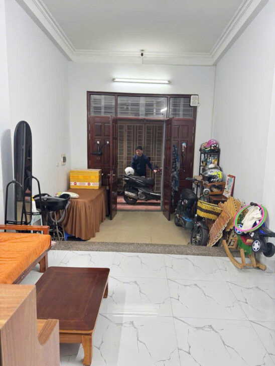 Bán nhà 34m 5T Bồ Đề, Long Biên , oto ,KD, giá 7,1ty.