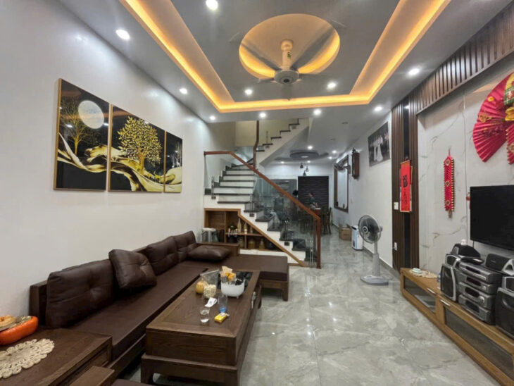 Nhà 4 tầng độc lập dân xây tuyến 2 Trại Lẻ, 58m, Giá 4.45 tỉ