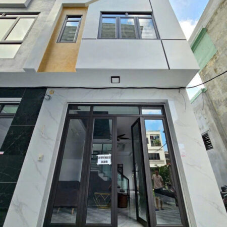 Nhà 3 tầng Mới tinh Khúc Thừa Dụ – Vĩnh Niệm, 42m, giá 3.1 tỉ
