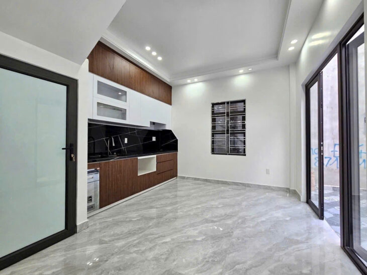 Nhà 3 tầng Mới tinh Khúc Thừa Dụ – Vĩnh Niệm, 42m, giá 3.1 tỉ