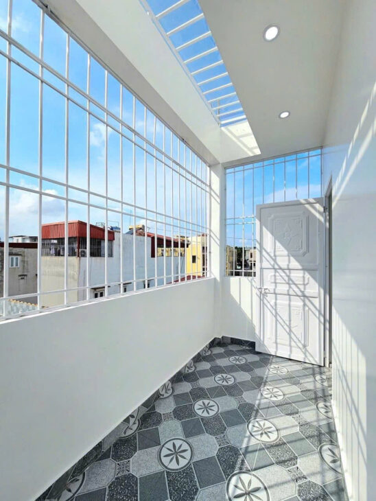 Nhà 3 tầng Mới tinh Khúc Thừa Dụ – Vĩnh Niệm, 42m, giá 3.1 tỉ