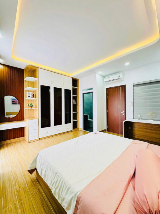 Bán nhà 6 tầng có thang máy, khu đồng bộ đẹp gần bờ kè Tham Lương, Gò Vấp, giá chỉ 8 tỷ nhỉnh