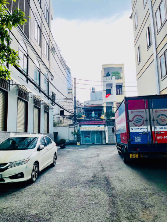 Bán nhà Dương Quảng Hàm Gò Vấp – 2 mặt hẻm 10m – 5 tầng – phù hợp kinh doanh đa ngành