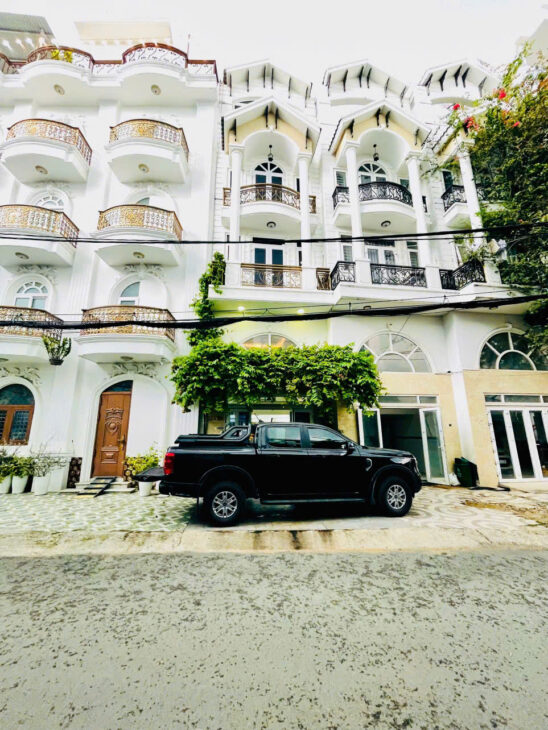 Bán nhà Dương Quảng Hàm Gò Vấp – 2 mặt hẻm 10m – 5 tầng – phù hợp kinh doanh đa ngành