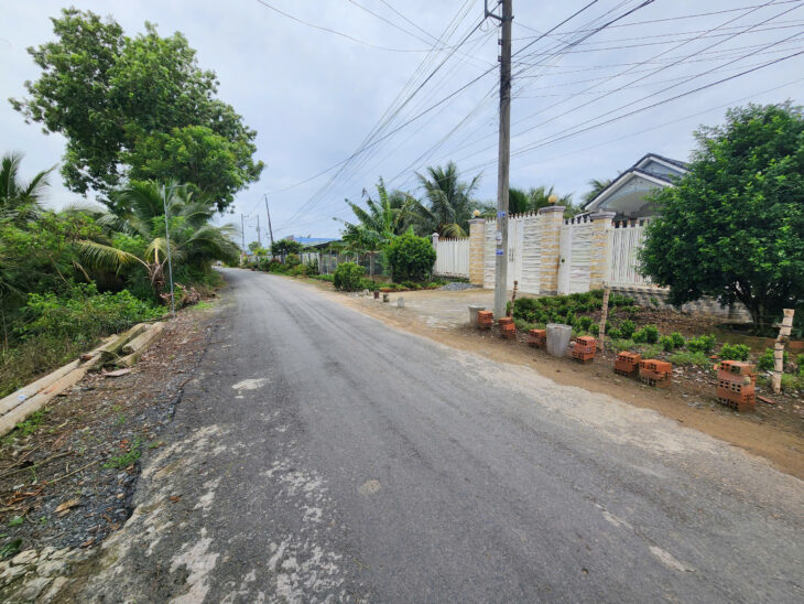 Bán Đất Mỹ Tho 5x31m CLN Đường oto DH90C vô 100m Giá 4xx triệu