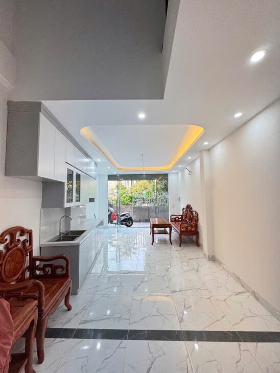 Bay Nhanh – Chủ hạ sốc 500tr!!! Nhà cực đẹp – Đối diện Aeon Mall – 36m2 – chỉ 5.7 tỷ