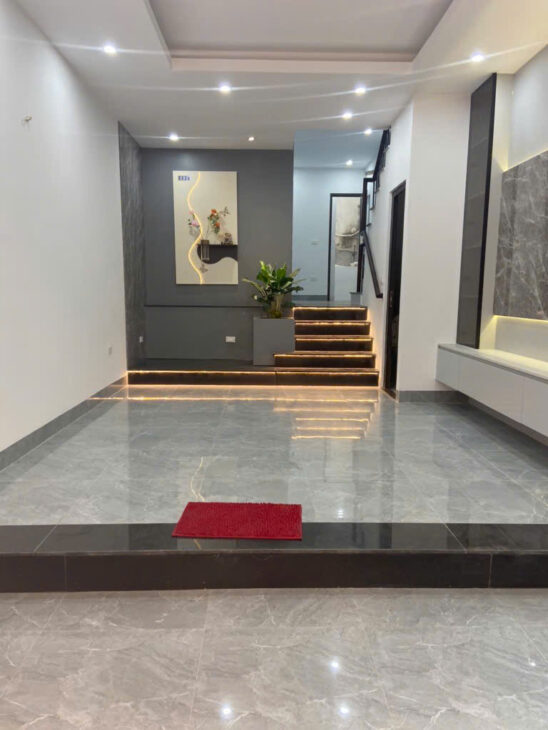 BÁN NHÀ TRẦN CUNG,52M²,5 TẦNG THANG MÁY, LÔ GÓC, NGÕ THÔNG RỘNG, GẦN ÔTÔ– GIÁ 10.45 TỶ,DÂN XÂY Ở