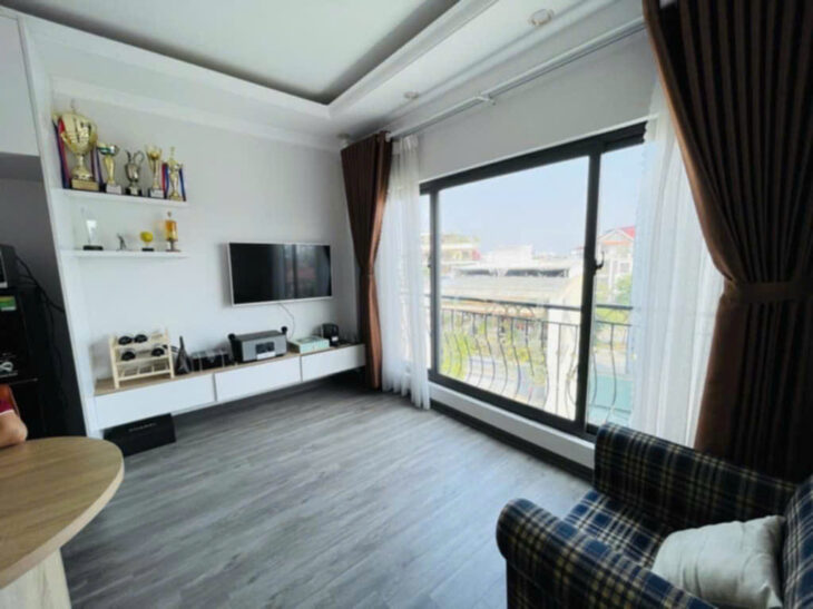 Nhỉnh 8 tỷ – Nhà 6 tầng – Ô tô ngủ trong nhà – Lô góc- Ngõ thông – Kinh doanh đỉnh