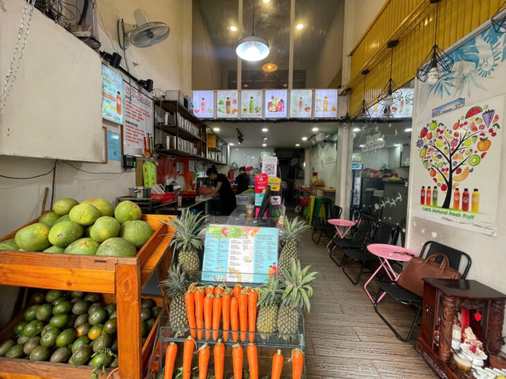 Quận 1 – Cống Quỳnh, QUÁN ĐẸP – Nhanh Còn ! Sang Quán Nước Ép – Sinh Tố – Cafe, MB thuê rẻ, Tel