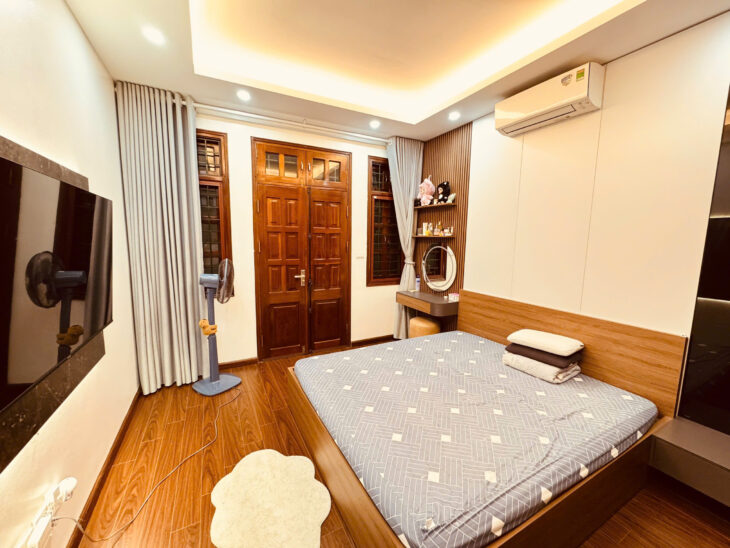 ???? BÁN NHÀ PHÂN LÔ VIP KIM ĐỒNG – 52m² x 4 TẦNG – THOÁNG TRƯỚC SAU – NHÀ ĐẸP Ở NGAY – CỰC GẦN PHỐ –