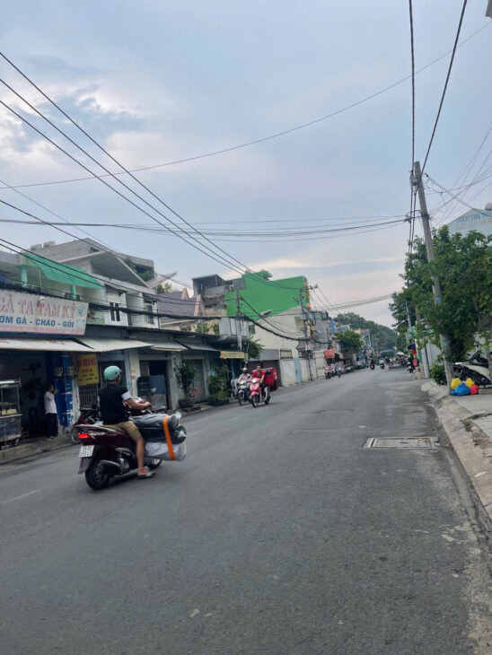 Bán nhà hẻm xe hơi quay đầu tân bình – gần trường chinh, hoàng bật đạt – sổ riêng – chỉ 4 tỷ 9 tl