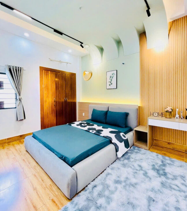 Bán nhà Phạm Văn Chiêu Gò Vấp, 4 tầng, 7 phòng ngủ, hẻm xe hơi, chỉ hơn 7 tỷ