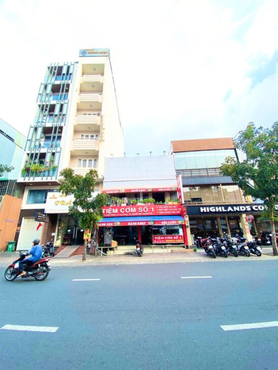 BÁN NHÀ MẶT TIỀN TRUNG TÂM QUẬN 3 – 43A LÝ CHÍNH THẮNG