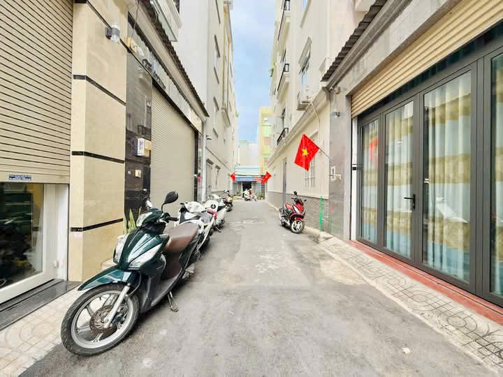 Bán nhà Quang Trung p8 Gò Vấp, khu đồng bộ hẻm 6m, 4 phòng ngủ, full nội thất, giá chỉ 7 tỷ nhỉnh