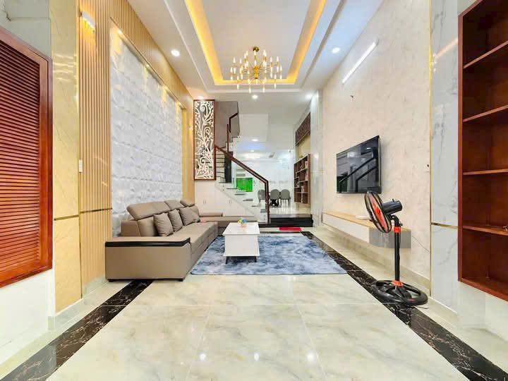 Bán nhà Quang Trung p8 Gò Vấp, khu đồng bộ hẻm 6m, 4 phòng ngủ, full nội thất, giá chỉ 7 tỷ nhỉnh