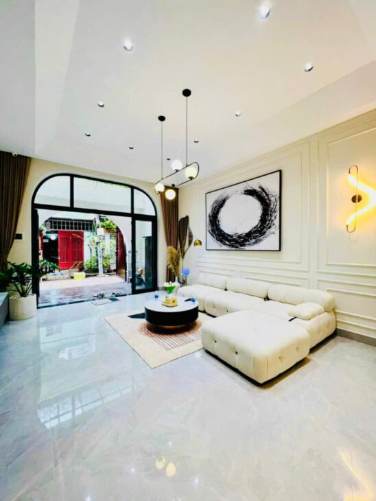 Bán nhà Phan Huy Ích, hẻm xe tải thông, gần mặt tiền, ngang 4,5m, chỉ hơn 10 tỷ
