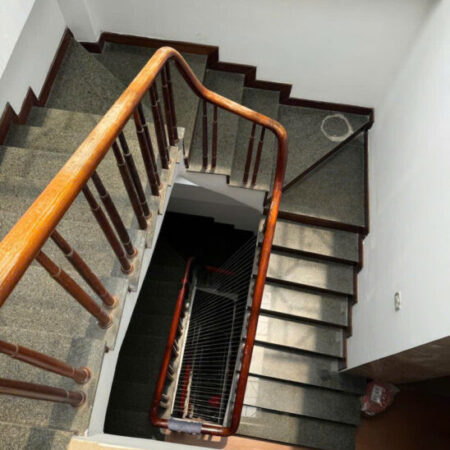 BÁN NHÀ LÁNG HẠ Ô TÔ VÀO NHÀ – KINH DOANH – NGÕ THÔNG – DÂN TRÍ CAO 39M NHỈNH 19 TỶ