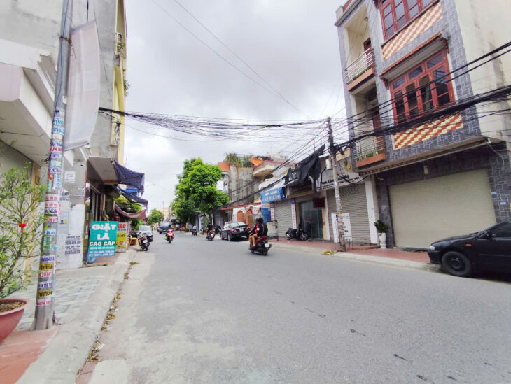 Đất mặt đường Khúc Thừa Dụ, 90m, Ngang 4.5m, cực đẹp, Giá 6.5 tỉ