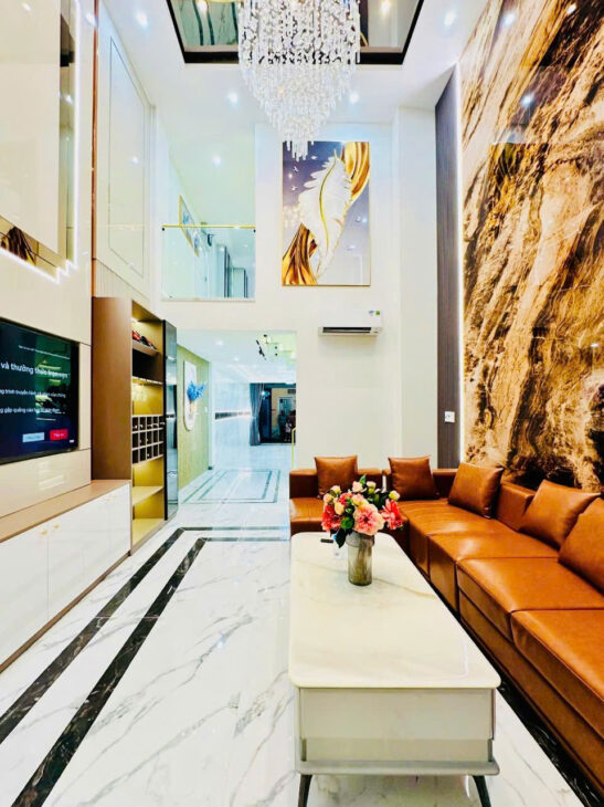 Bán nhà 5 tầng hẻm xe hơi Nguyễn Tư Giản – full nội thất cao cấp – có sẵn ô chờ thang máy – giá