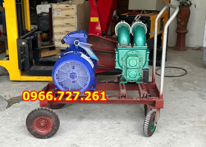 Máy bơm hút bùn chất thải lẫn rác 2 đầu họng 100mm chống tắc 15KW