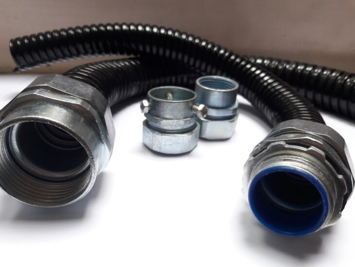 Ống ruột gà lõi thép + đầu nối