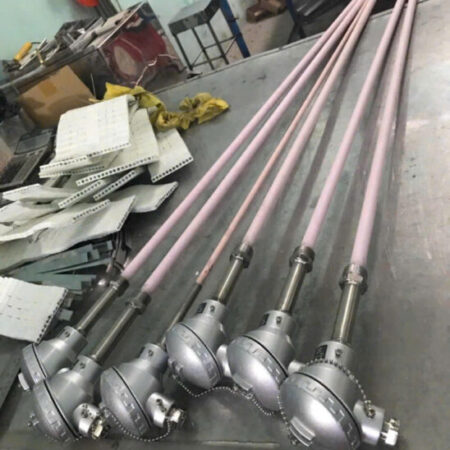 Cung cấp các loại can nhiệt, cảm biến nhiệt, đồng hồ đo nhiệt độ Cung cấp các loại can nhiệt, cảm biến nhiệt, đồng hồ đo nhiệt độ