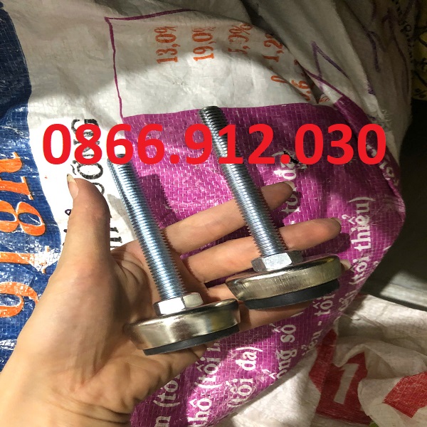 Chân tăng chỉnh đế nhựa M8 dùng có được bền và lâu không?