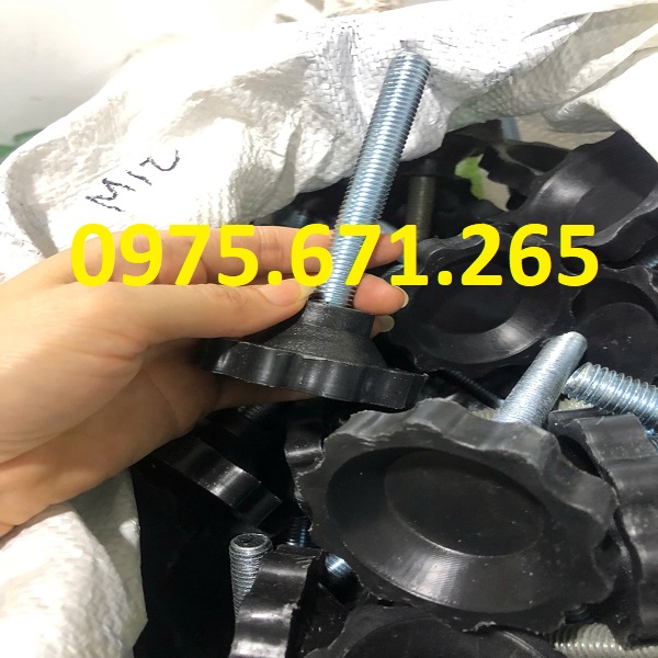 Vì sao bạn cần gia công chân tăng chỉnh?