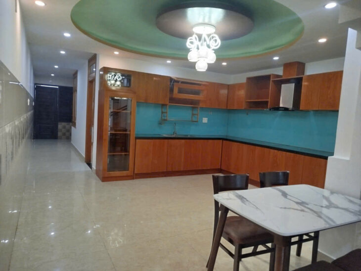 NHÀ 3 TẦNG ĐẸP – MẶT TIỀN MẸ THỨ, HÒA XUÂN – CHỈ 6,8 TỶ!