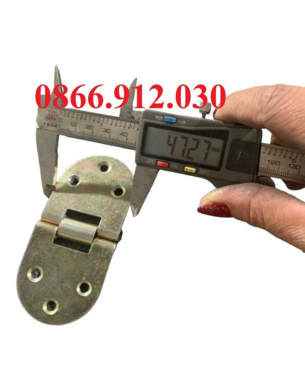 Công dụng bản lề bán nguyệt trong sản xuất bàn bán trú học sinh