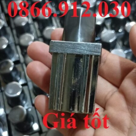 Công dụng chân tăng chỉnh inox bọc nhựa cho bàn bếp công nghiệp Công dụng chân tăng chỉnh inox bọc nhựa cho bàn bếp công nghiệp