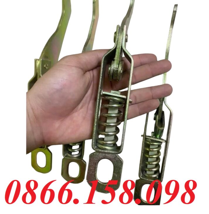 Hướng Dẫn Sử Dụng Khóa Đuôi Tôm Thùng Xe Tải An Toàn