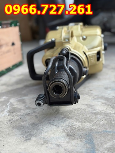 Máy khoan đục đá ,khoan đá YN30A