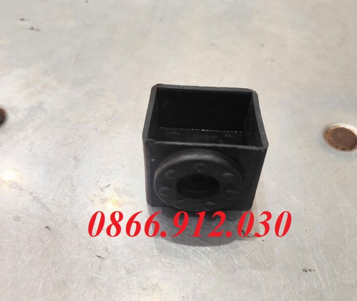 Nắp nhựa chụp chân võng vuông 40 phụ kiện bảo vệ chân võng
